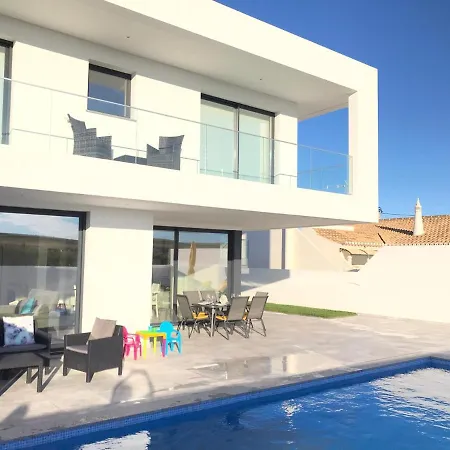 Do Barrudo Villa *